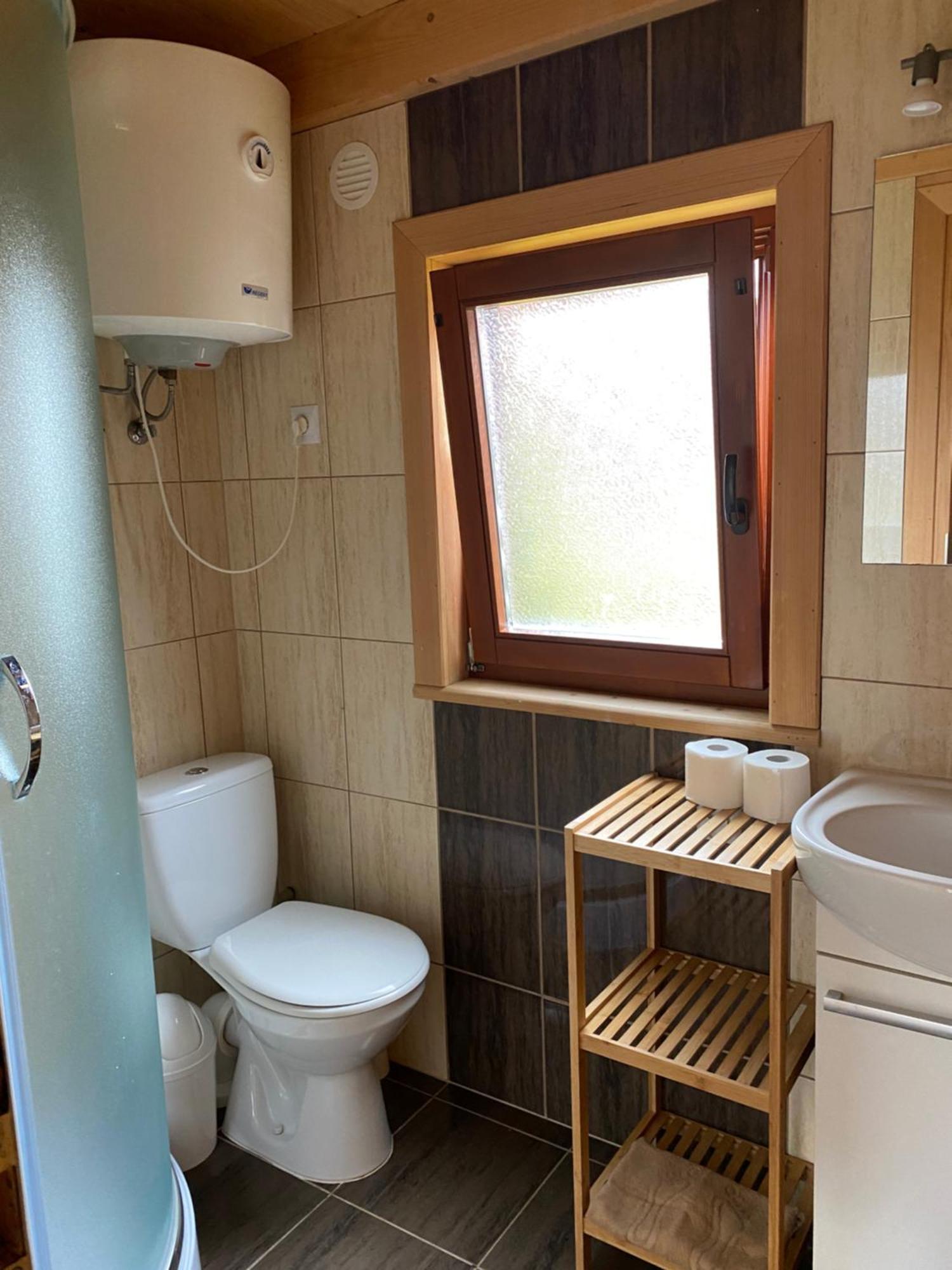 Domki Balos Vila Karwia Exterior foto