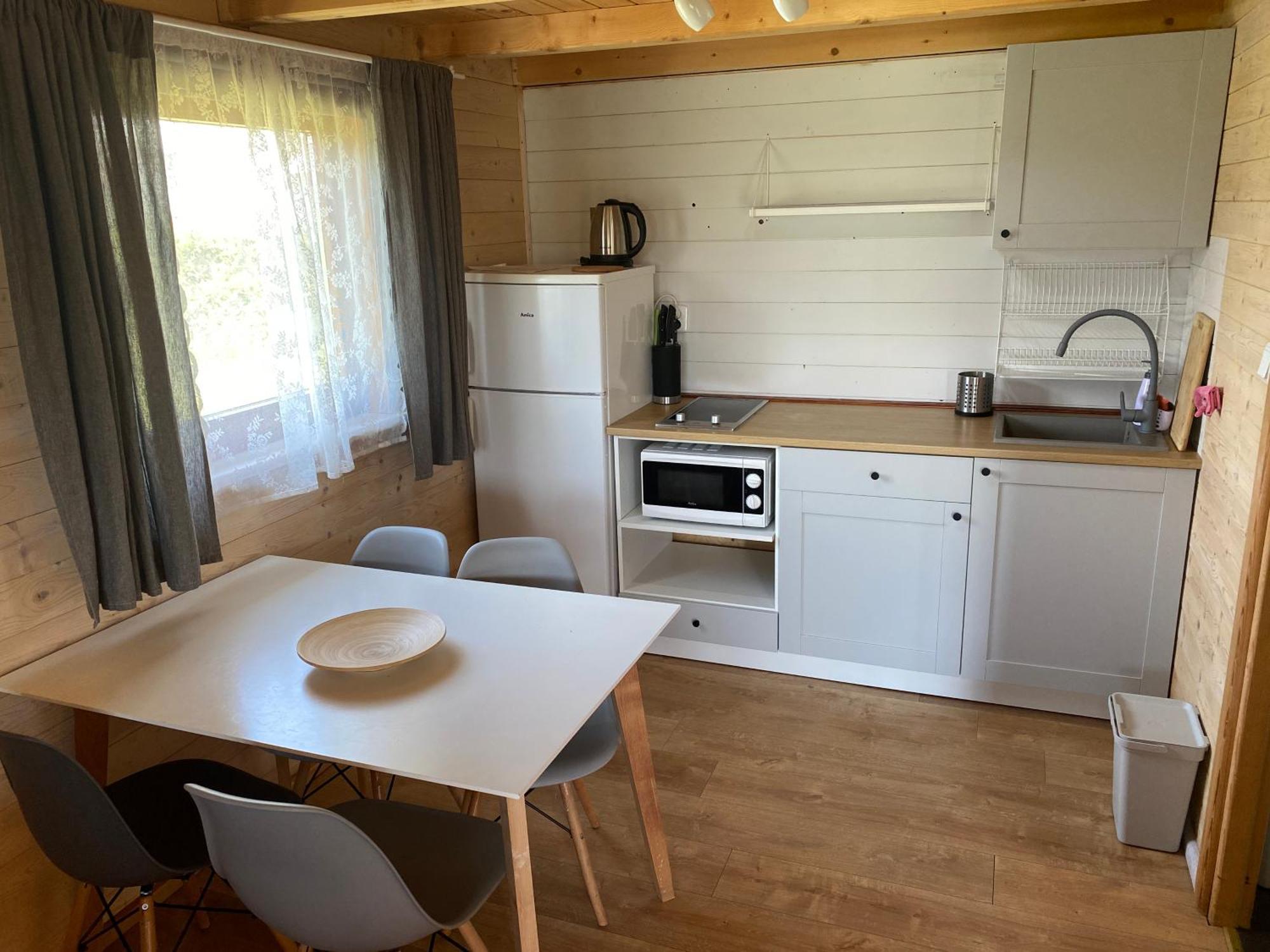 Domki Balos Vila Karwia Exterior foto